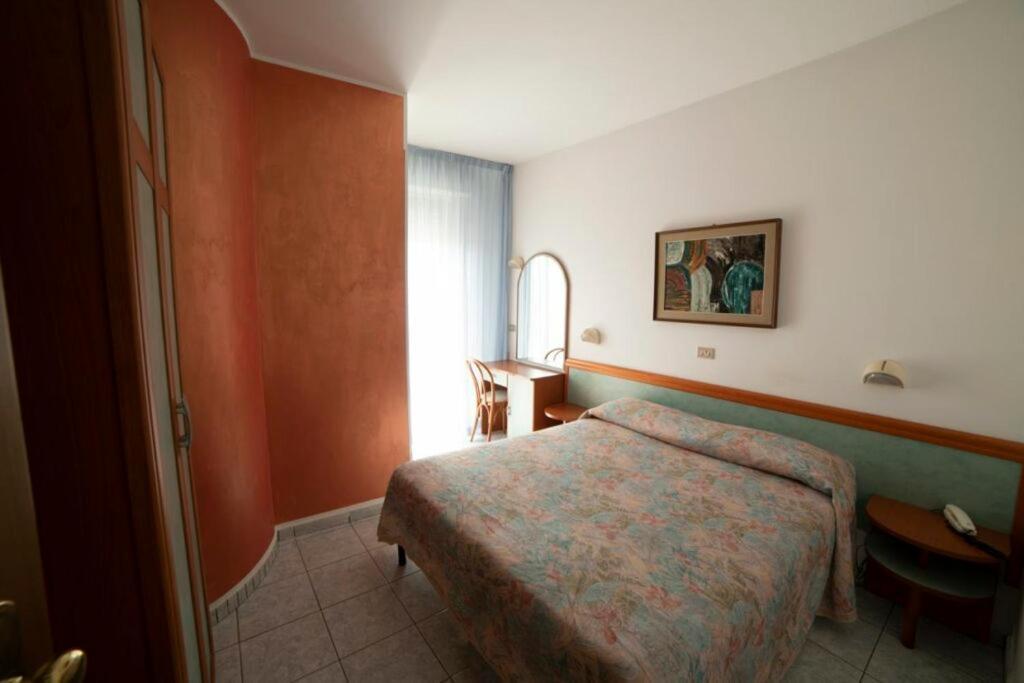 Hotel Corallo Giulianova Exterior photo