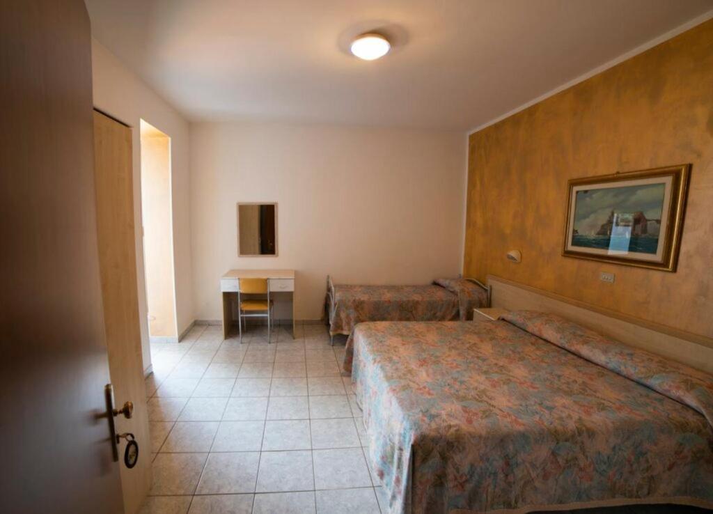 Hotel Corallo Giulianova Exterior photo